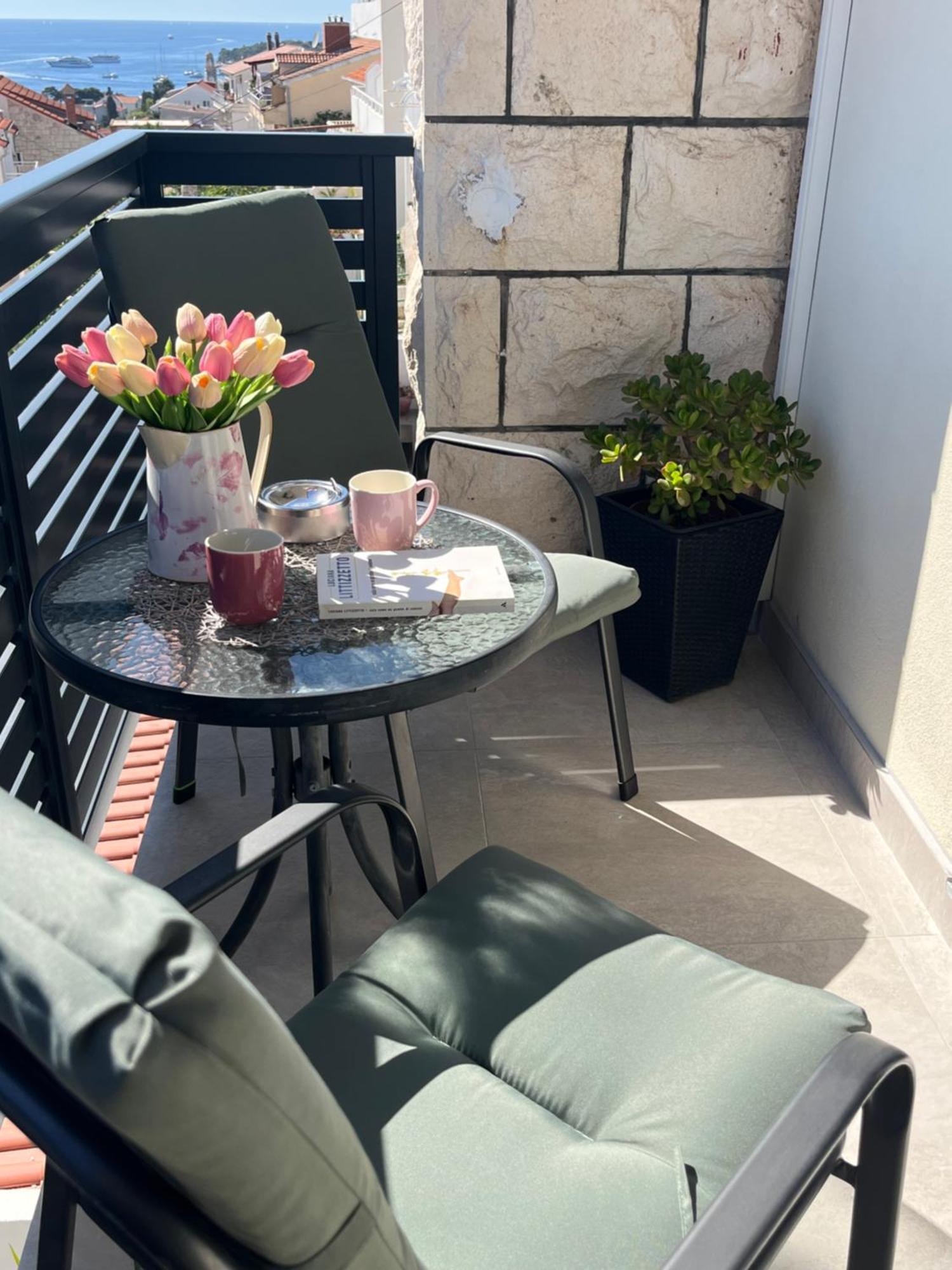 Apartment Bozo Hvar Town Exterior photo