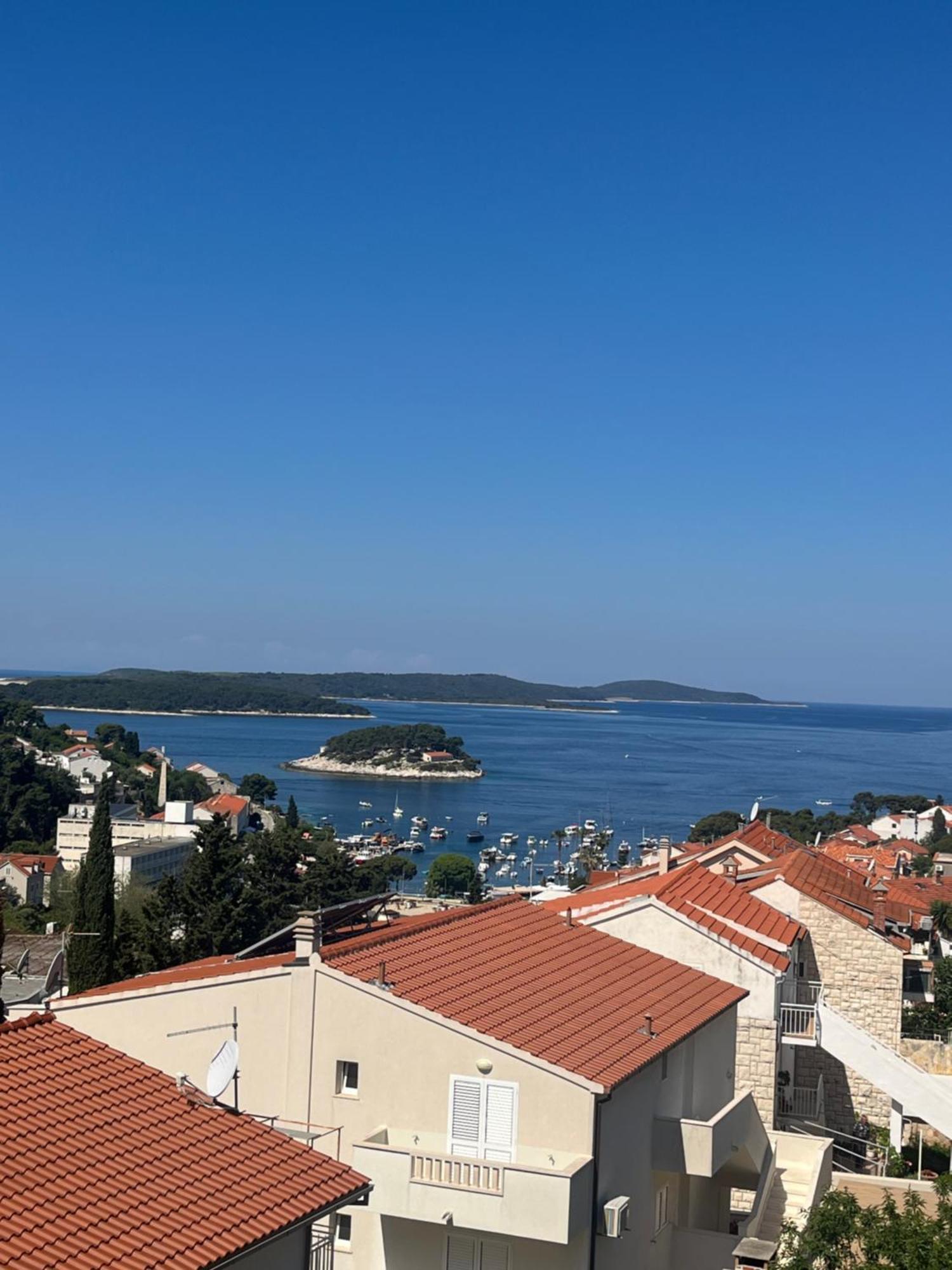 Apartment Bozo Hvar Town Exterior photo